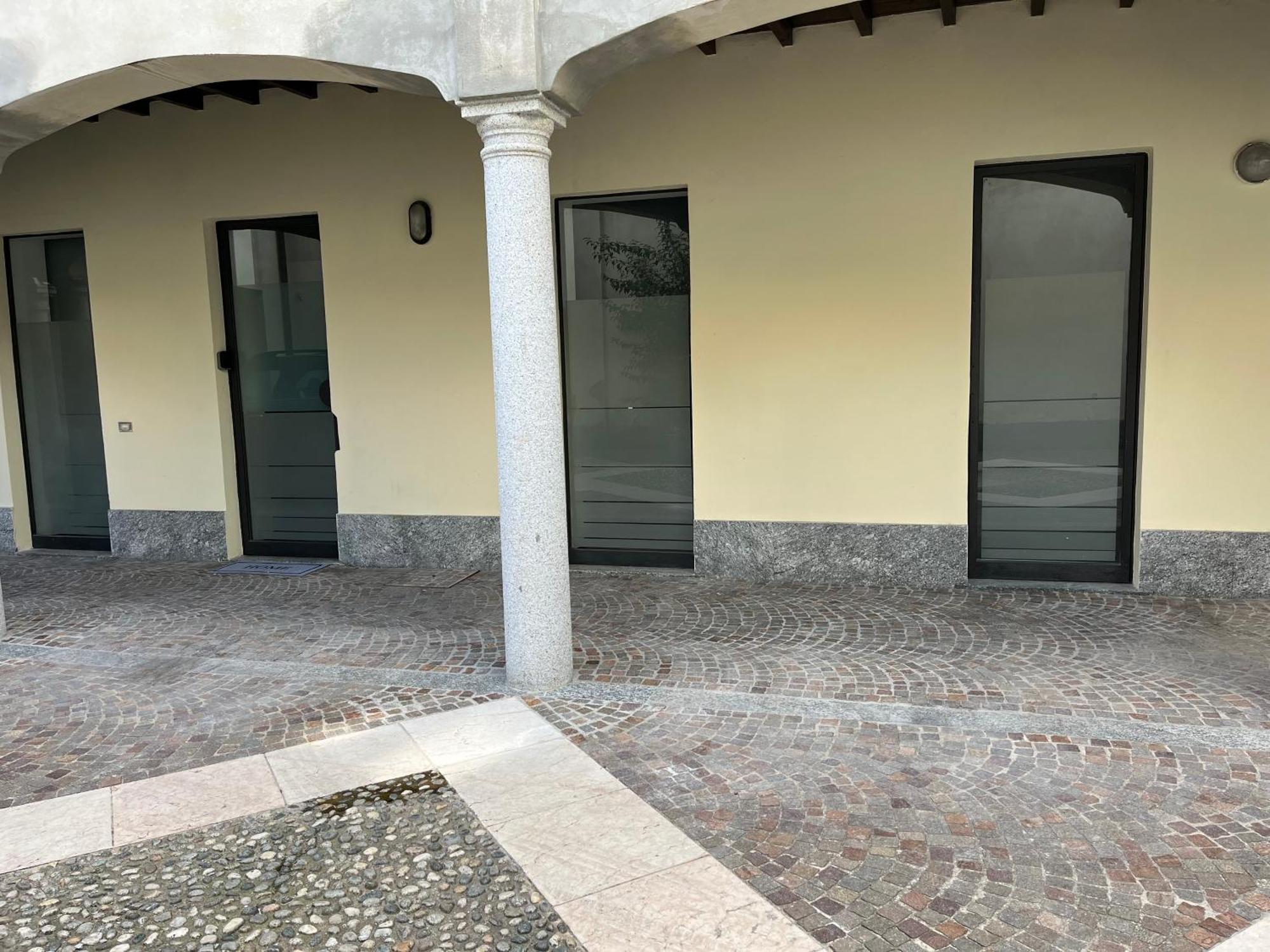 Loft Matteotti - Studio In Centro Бусто-Арсизио Экстерьер фото